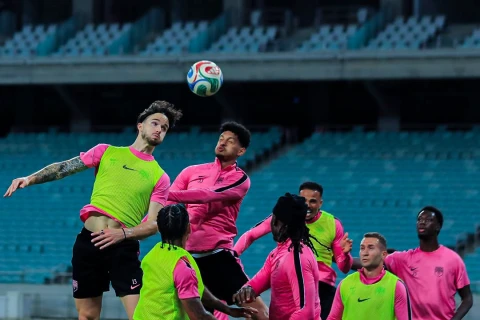 “Sabah” Çempionlar Liqasında ev oyunlarını keçirəcəyi stadionda ilk məşqinə çıxdı