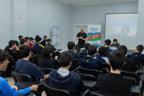 AMADA “Kəpəz” klubunda maarifləndirici seminar təşkil edib - FOTO