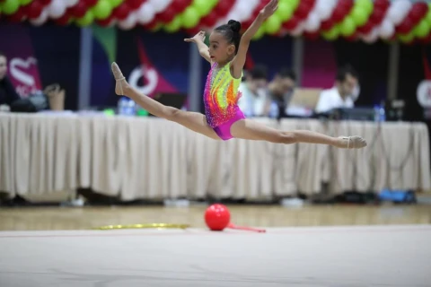 Qazaxda keçirilən “Grace of Nature” bədii gimnastika turniri bu gün yekunlaşacaq - FOTO