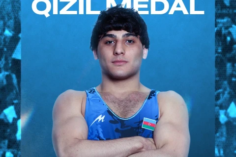 Azərbaycanın iki güləşçisi Rusiyada qızıl medal qazanıb