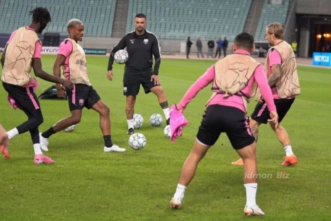 “Sabah” “Slaviya” ilə oyun öncəsi Bakı Olimpiya Stadionunda məşqə çıxıb