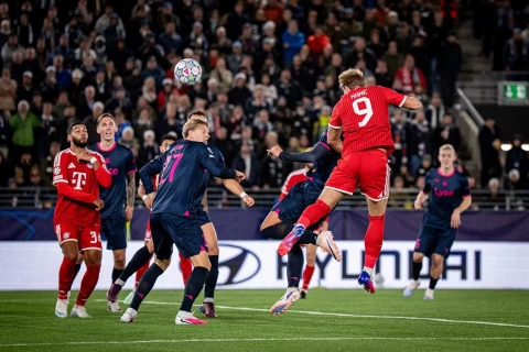 Harri Keyn Çempionlar Liqasında van Nistelroyu geridə qoydu, Müllerə çatdı
