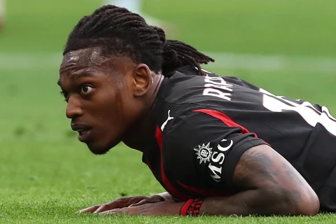 “Milan”ın keçmiş futbolçusu Leaonu sərt tənqid etdi