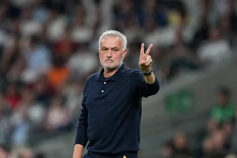 Joze Mourinyo Çempionlar Liqasında qələbə sayına görə Arsen Vengerə çatıb
