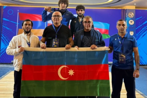Azərbaycanlı idmançı Avropa çempionatında üç medal qazandı
