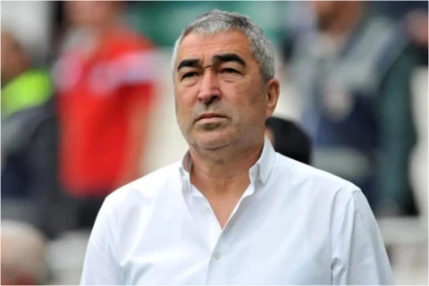 Türkiyənin tanınmış futbol mütəxəssisi dünya çempionatı üçün Bakıya gəlir