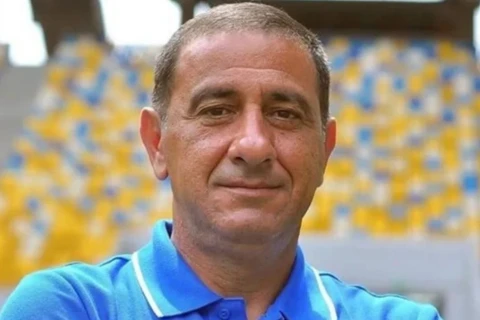 “Baku Sporting” Samir Ələkbərovla yollarını ayırdı