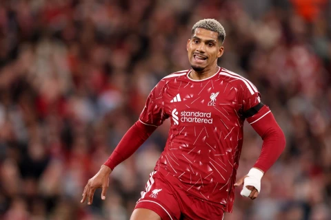 “Liverpul” Arauxonun transferindən imtina edə bilər
