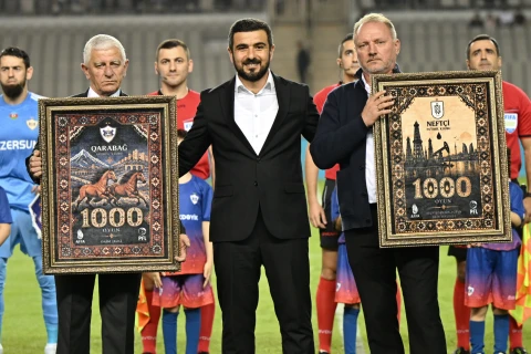 “Qarabağ” və “Neftçi” tarixi nailiyyətə görə mükafatlandırıldı