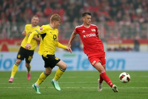“Sabah”ın rəqibi Bundesliqada xal itirdi: Dortmund “Borussiya”sından qolsuz heç-heçə