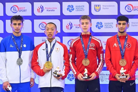 Karateçilərimiz dünya çempionatını beş medalla başa vurdular - FOTO/VİDEO