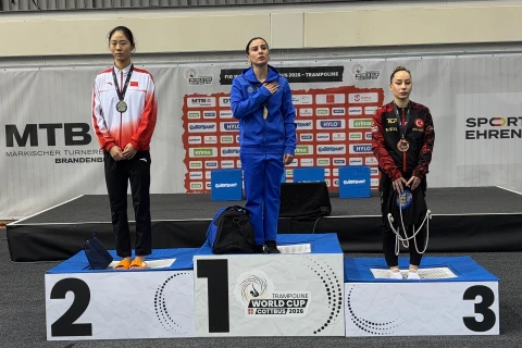 Gimnastımız Selcan Mahsudova Dünya kubokunda qızıl medal qazandı - FOTO