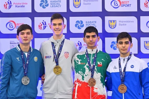 Karateçilərimiz dünya çempionatını beş medalla başa vurdular - FOTO/VİDEO