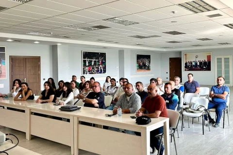 AVF yeni mövsüm öncəsi 35-ə yaxın hakim üçün seminar keçirib - FOTO