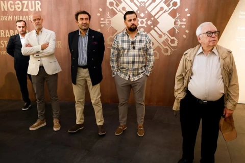 Beynəlxalq paralimpiya nümayəndələri Zəfər Muzeyini ziyarət ediblər - FOTO