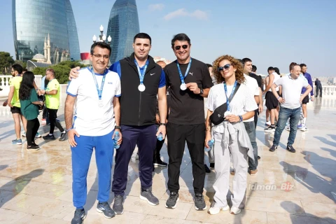 Bakıda “Zirvəyə birlikdə qalxaq” yürüşü keçirildi - FOTO