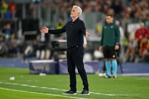 Mourinyo 13 ildən sonra “Sevilya” üzərində qələbə qazandı