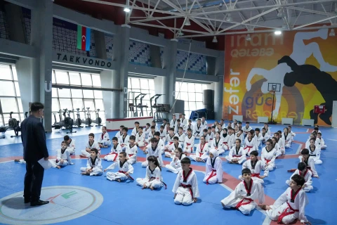 Azərbaycan Taekvondo Federasiyası dan imtahanı keçirib - FOTO