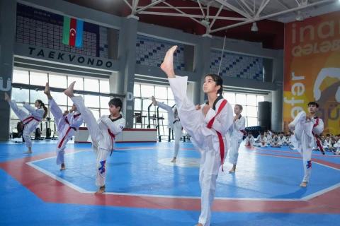 Azərbaycan Taekvondo Federasiyası dan imtahanı keçirib - FOTO