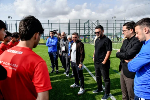 Futbol üzrə U-16 millimiz Hövsan Yarış Kompleksində ilk məşqinə çıxıb - FOTO