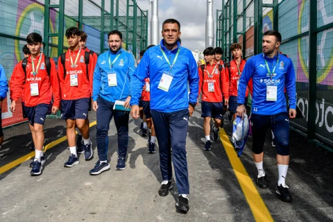 Futbol üzrə U-16 millimiz Hövsan Yarış Kompleksində ilk məşqinə çıxıb - FOTO