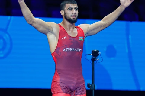 Beynəlxalq federasiya altı Azərbaycan güləşçisini dünya çempionatının medal iddiaçıları arasında göstərdi