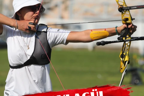 Kamandan oxatma millimiz İraqda mübarizə aparacaq - FOTO