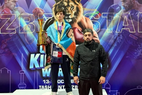 Kikboksçularımız Daşkənddə 38 medal qazandılar - FOTO