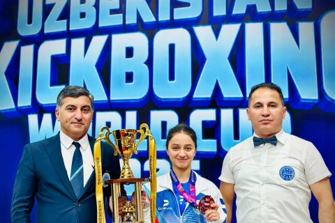 Kikboksçularımız Daşkənddə 38 medal qazandılar - FOTO