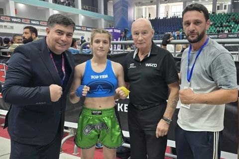Kikboksçularımız Daşkənddə 38 medal qazandılar - FOTO
