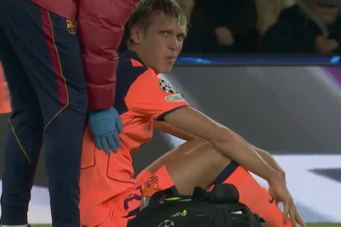 “Barselona”ya PSJ ilə oyunda ağır zərbə: Dani Olmo zədələndi