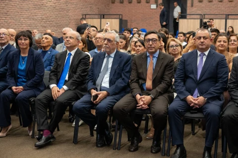 Azərbaycan güləşinin tanınmış simasının 80 illik yubileyi qeyd olundu