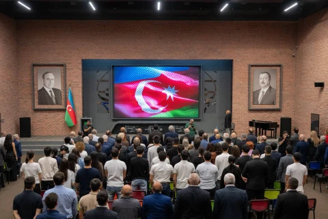 Azərbaycan güləşinin tanınmış simasının 80 illik yubileyi qeyd olundu