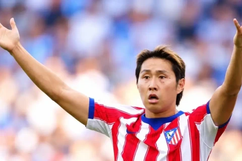 Simeone koreyalı futbolçunu qorumaq qərarına gəldi