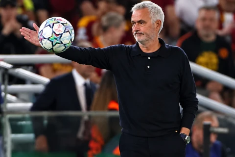 Mourinyo “Barselona”nın “Real Madrid” qarşısındakı üstünlüyünü açıqladı