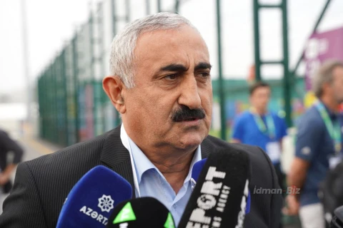 Nazim Süleymanov U-15 dünya çempionatından gözləntilərini açıqladı
