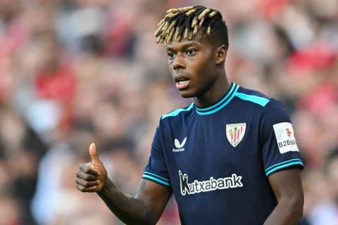 PSJ Kvaratsxeliyanın əvəzləyicisini “Atletik”də tapıb