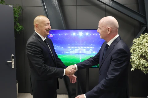 Prezident İlham Əliyev FIFA U-15 dünya çempionatının və festivalının açılış mərasimini izləyib