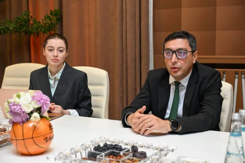Fərid Qayıbov Ruandanın idman naziri ilə görüşüb