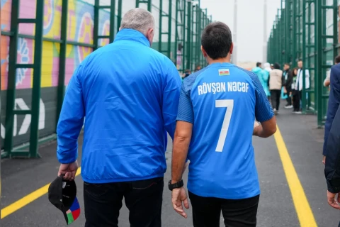AFFA prezidenti FIFA U-15 Dünya Çempionatı və Festivalı çərçivəsində millimizin növbəti oyununu izləyib - FOTO