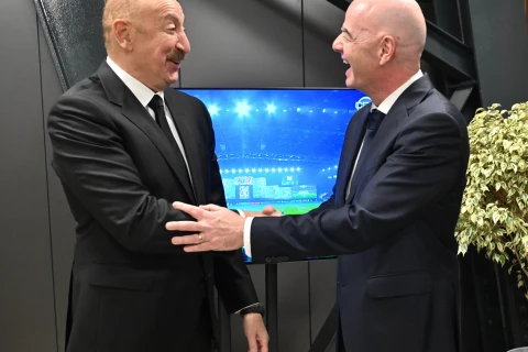 Canni İnfantino İlham Əliyevlə görüşündən yazdı: “Futbol körpülər qurur, dostluqlar yaradır”