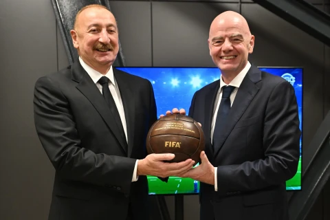 Canni İnfantino İlham Əliyevlə görüşündən yazdı: “Futbol körpülər qurur, dostluqlar yaradır”