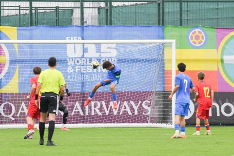 AFFA prezidenti FIFA U-15 Dünya Çempionatı və Festivalı çərçivəsində millimizin növbəti oyununu izləyib - FOTO