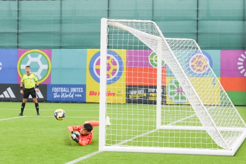 AFFA prezidenti FIFA U-15 Dünya Çempionatı və Festivalı çərçivəsində millimizin növbəti oyununu izləyib - FOTO