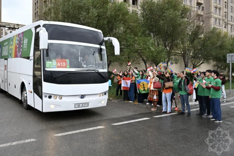 Bakıda Kanaki-Yeni Kaledoniya və Fransız Polineziyasının gənc futbolçularına dəstək aksiyası