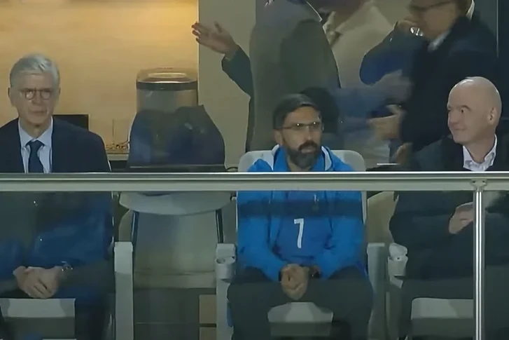 Rövşən Nəcəf, Canni İnfantino və Arsen Venger “Sabah” - “Qarabağ” matçını izləyiblər - VİDEO