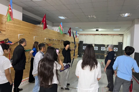 Xətai rayonunda Zəfər Gününə həsr olunan kamandan oxatma turniri keçirilib - FOTO