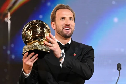 Franck Ribery congratulates Harry Kane on Ballon d'Or triumph