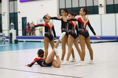 Gimnastika üzrə iki ölkə birinciliyinə yekun vuruldu