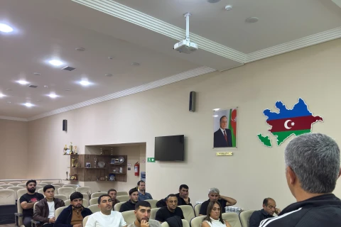 Atletika məşqçiləri üçün seminara start verilib - FOTO